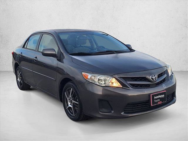 Used 2012 Toyota Corolla LE image 3