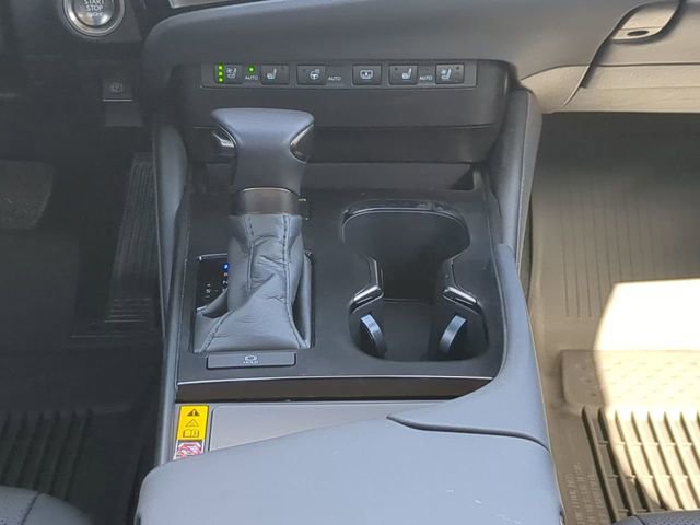 Used 2025 Lexus ES 350 w/ Premium Package FWD image 17
