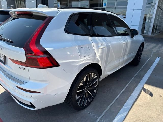 Used 2026 Volvo XC60 B5 Ultra w/ Protection Package Premier AWD/4WD image 4