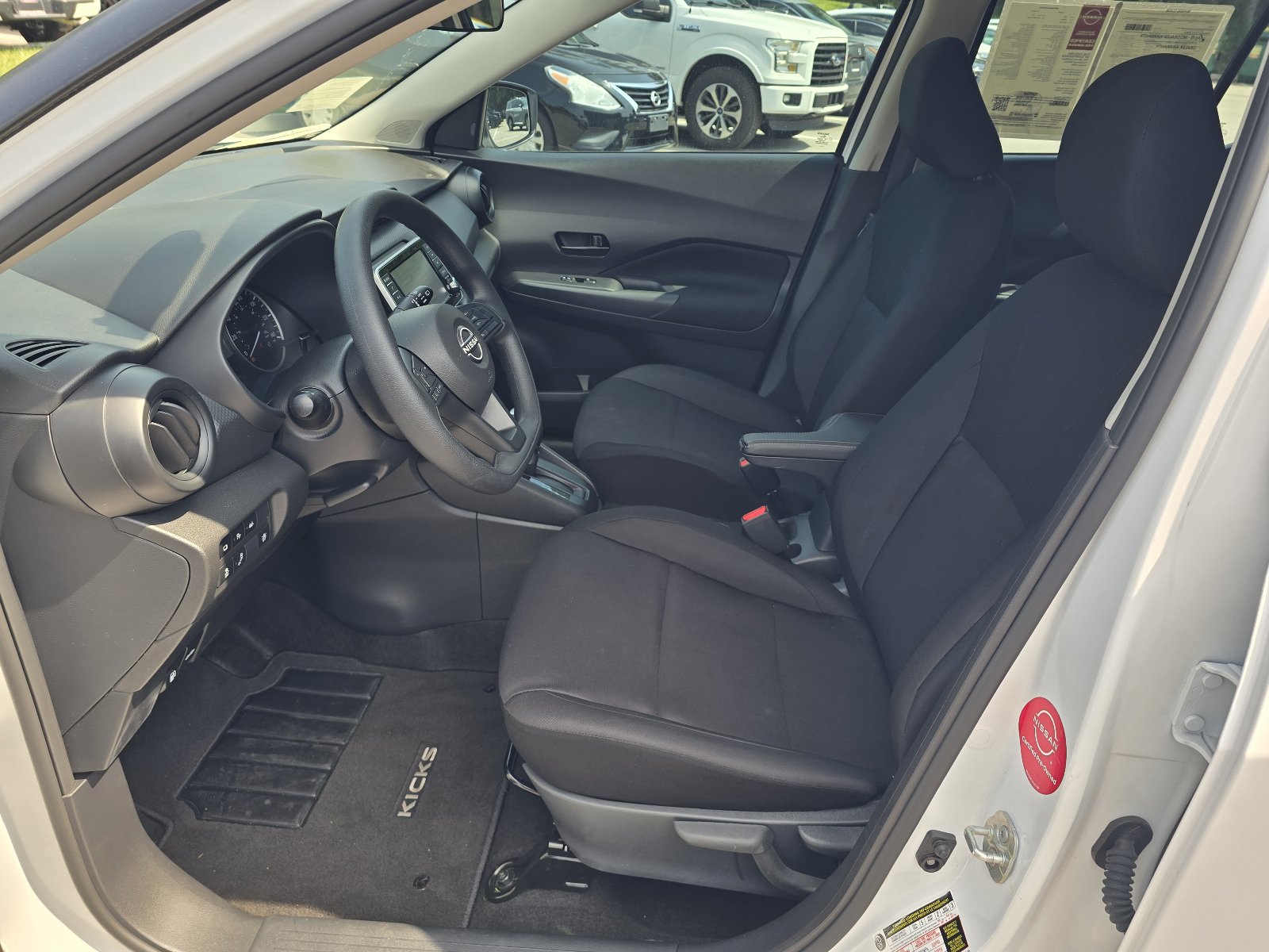 Used 2025 Nissan Kicks Play S FWD image 12