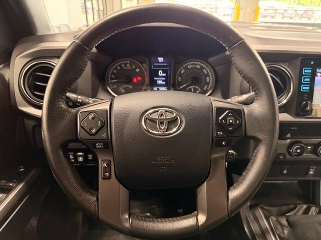 Used 2017 Toyota Tacoma TRD Sport w/ Tow Package AWD/4WD image 26