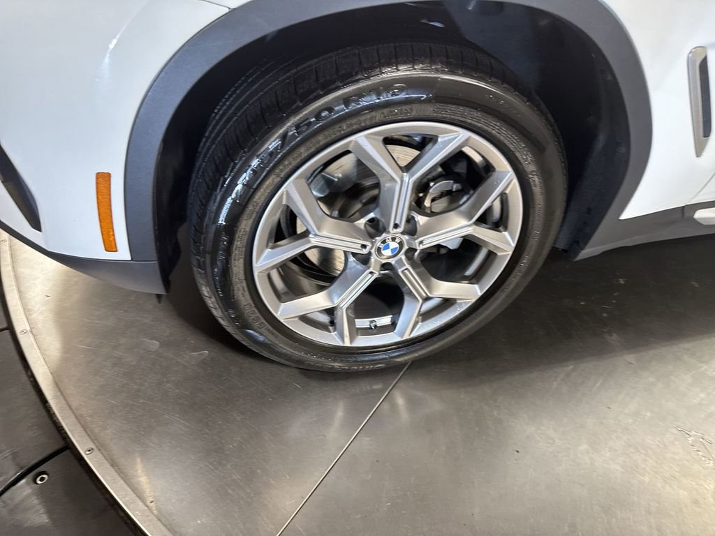 Used 2022 BMW X3 xDrive30i w/ Premium Package 2 image 10