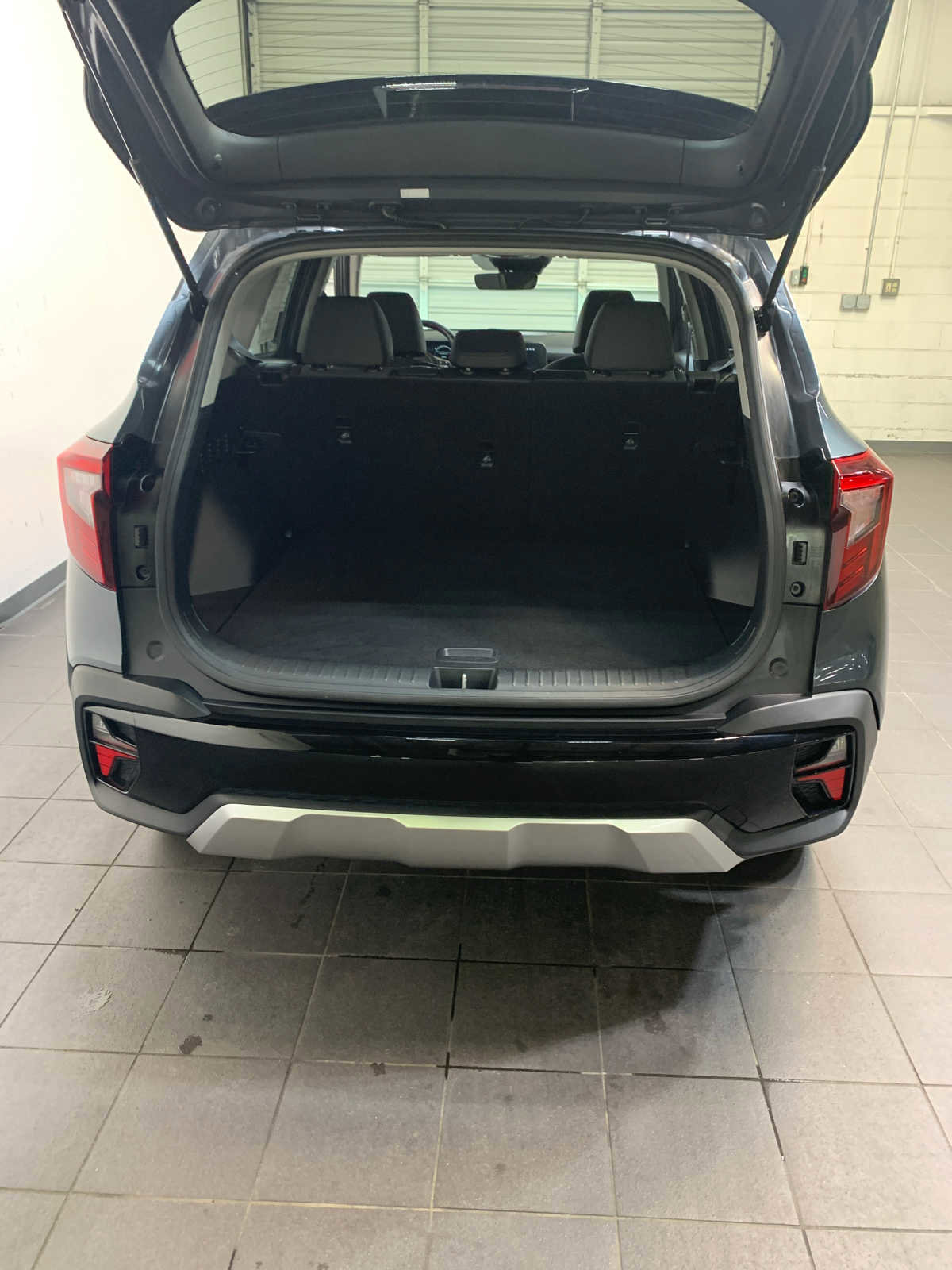 Used 2024 Kia Seltos S image 10