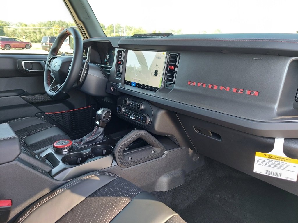 New 2025 Ford Bronco Raptor image 21
