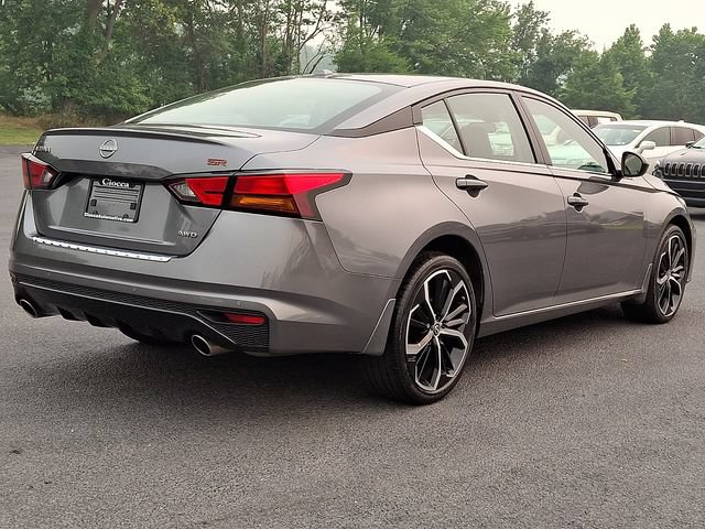 Used 2023 Nissan Altima 2.5 SR w/ SR Premium Package AWD/4WD image 9
