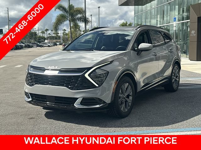 Used 2025 Kia Sportage SX FWD image 2