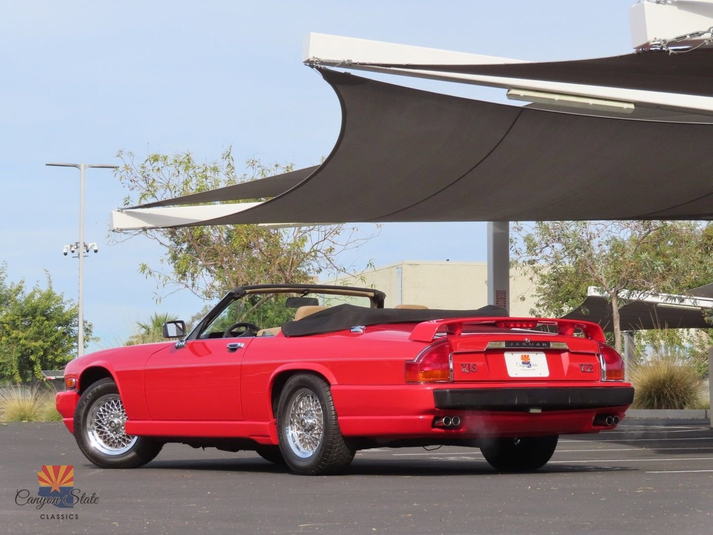 Used 1990 Jaguar XJS V12 Convertible RWD image 2