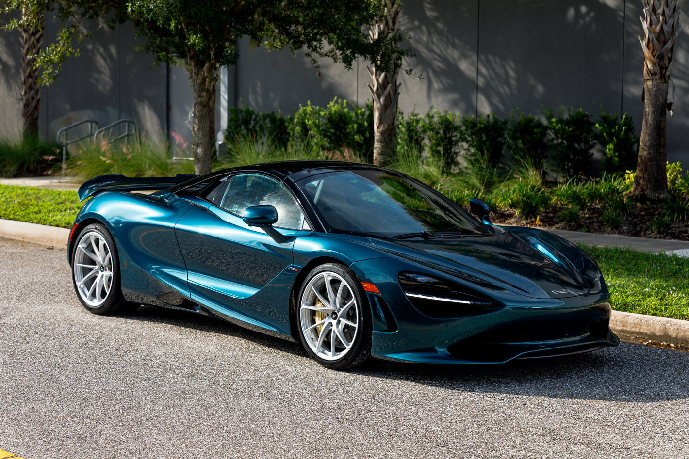 New 2027 McLaren 750S Spider RWD image 3