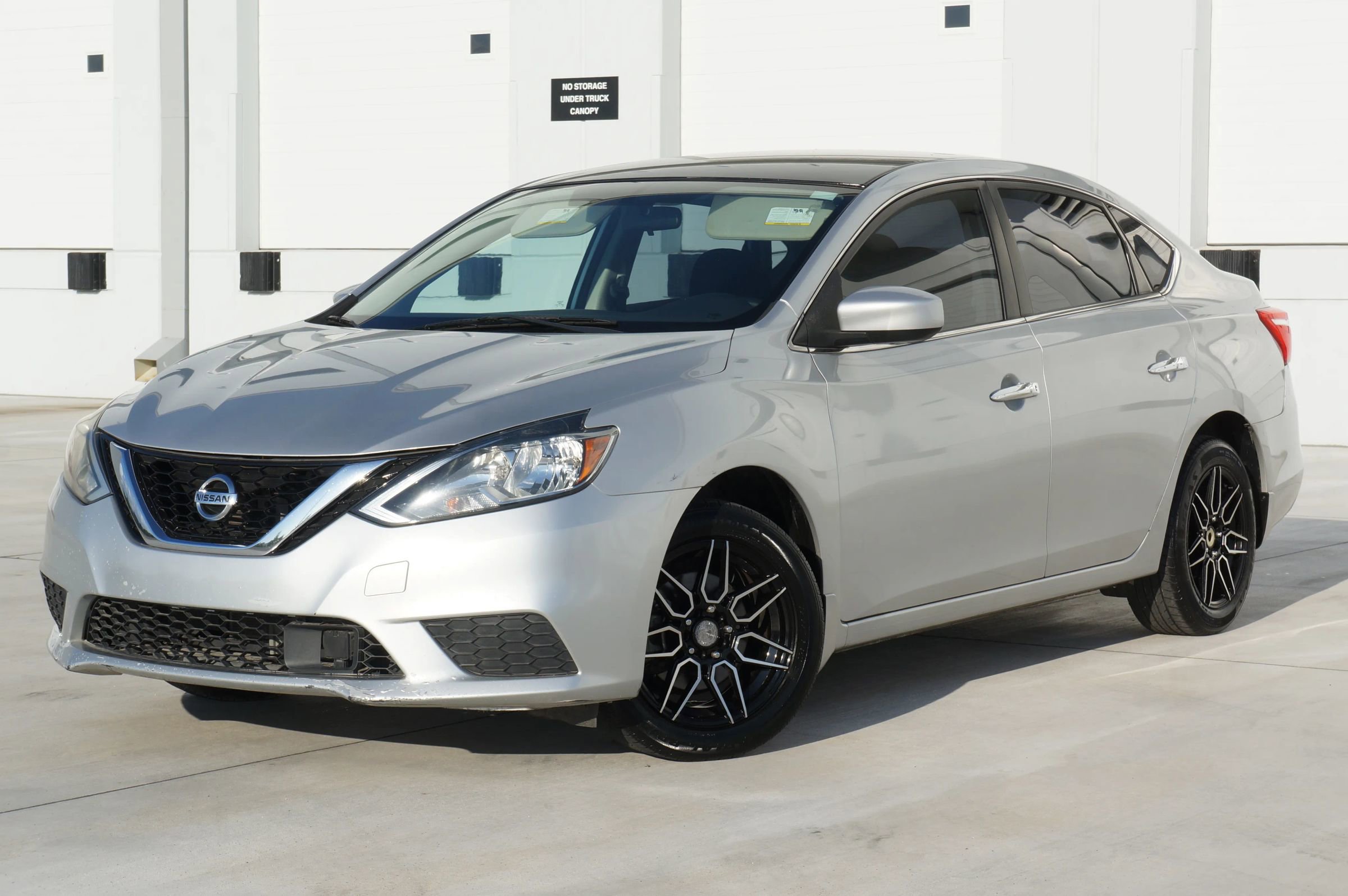 Used 2019 Nissan Sentra S image 6