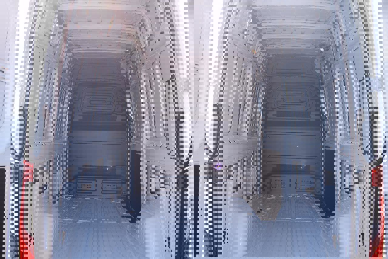 New 2025 Mercedes-Benz Sprinter 2500 image 9