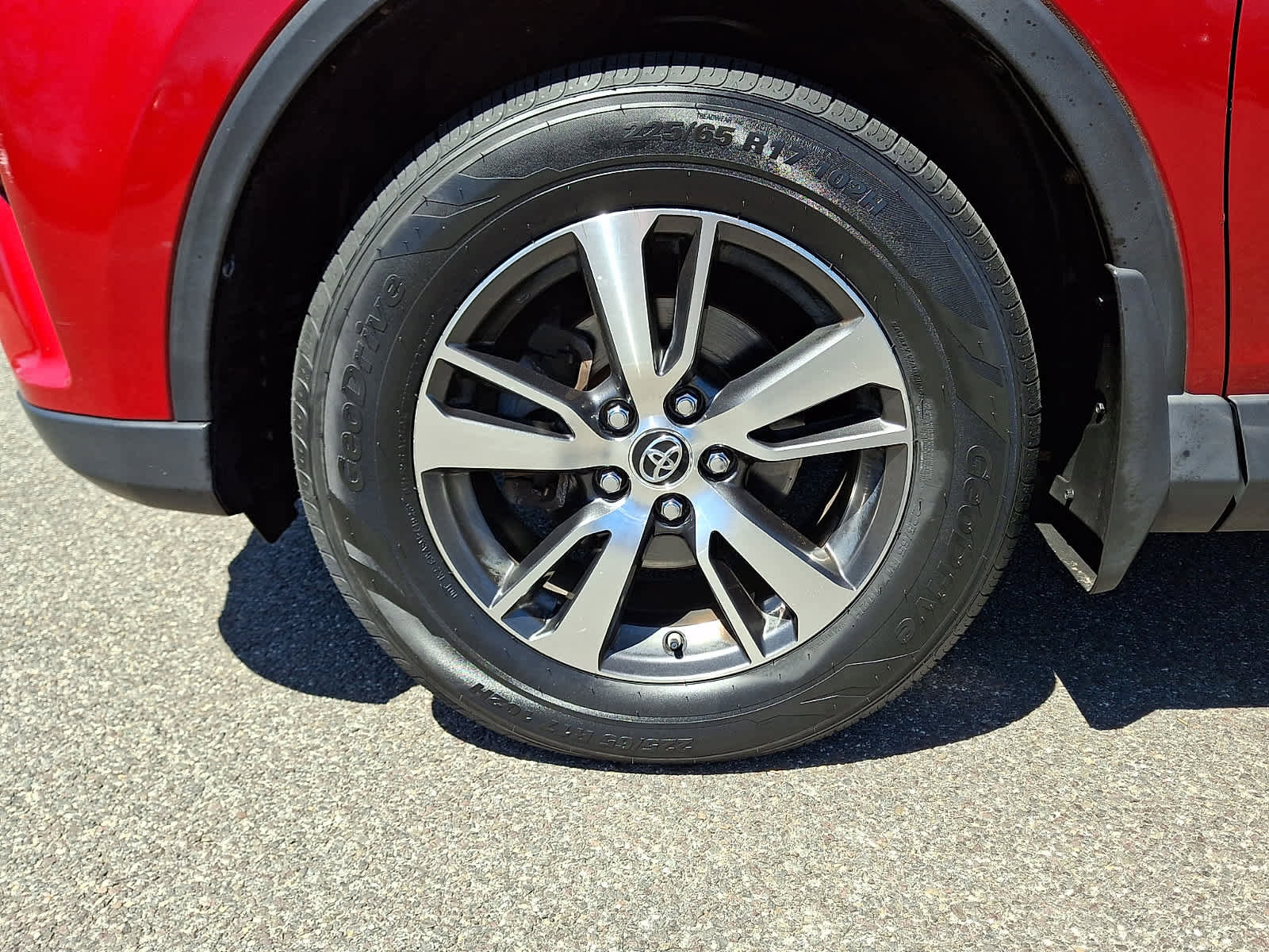 Certified 2017 Toyota RAV4 XLE AWD/4WD image 9