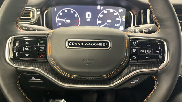 Used 2024 Jeep Grand Wagoneer Series III w/ Quick Order Packagew 28T AWD/4WD image 16