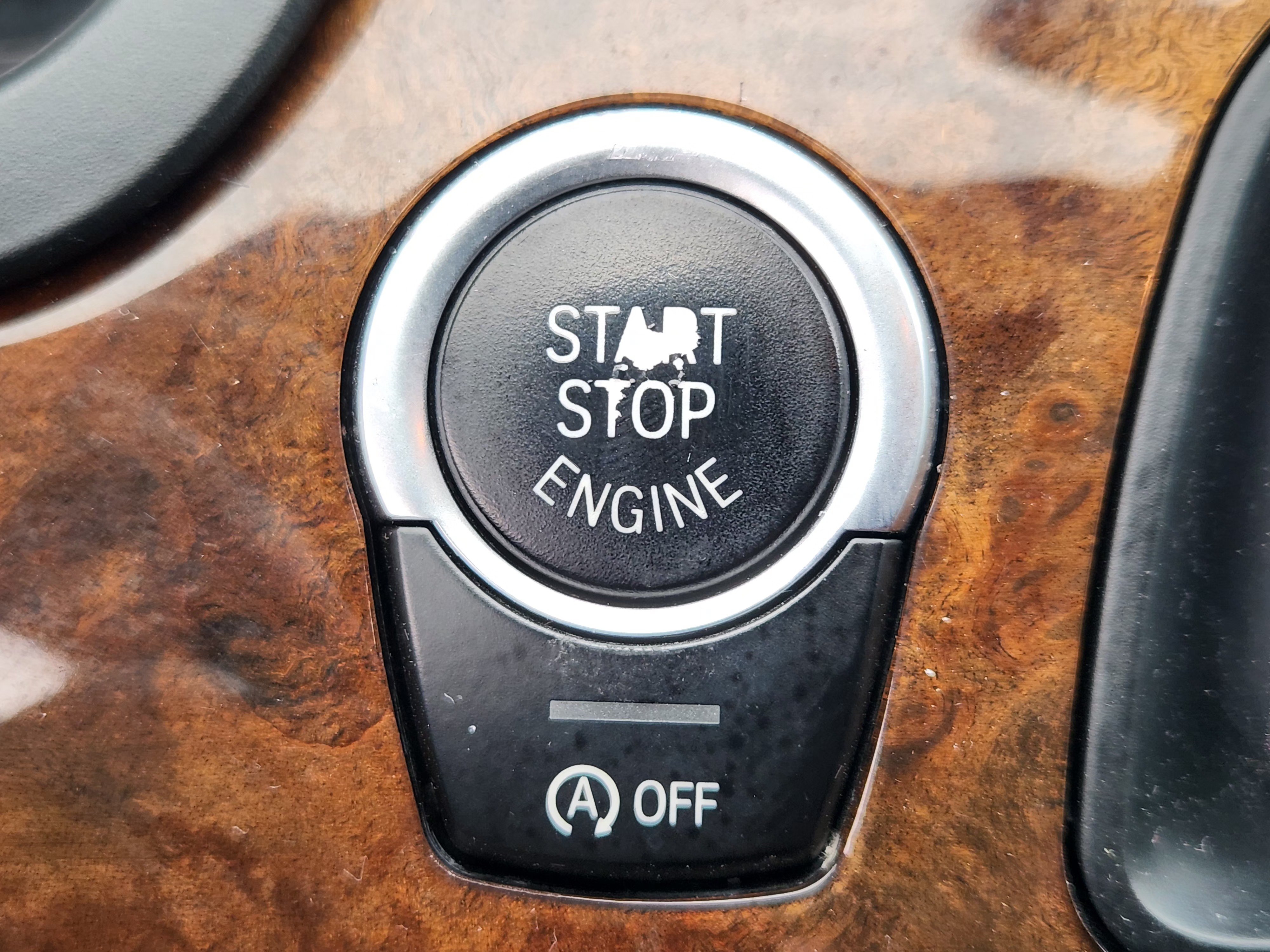 Used 2015 BMW 750Li RWD image 20
