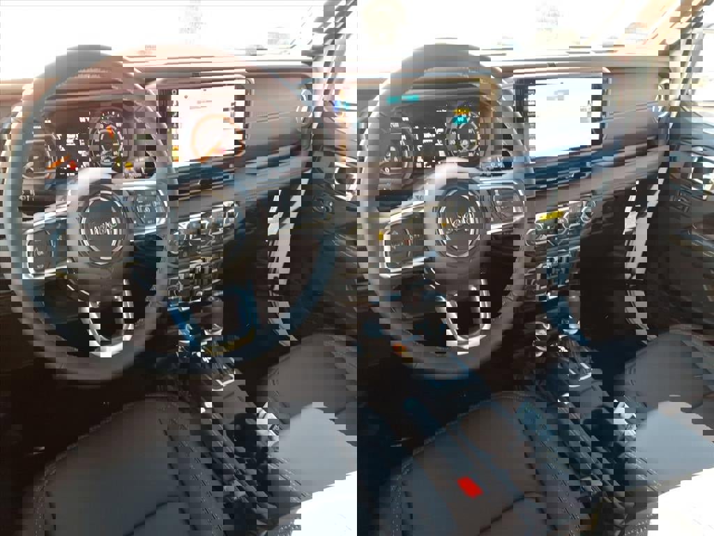 New 2026 Jeep Wrangler Unlimited Sahara image 11