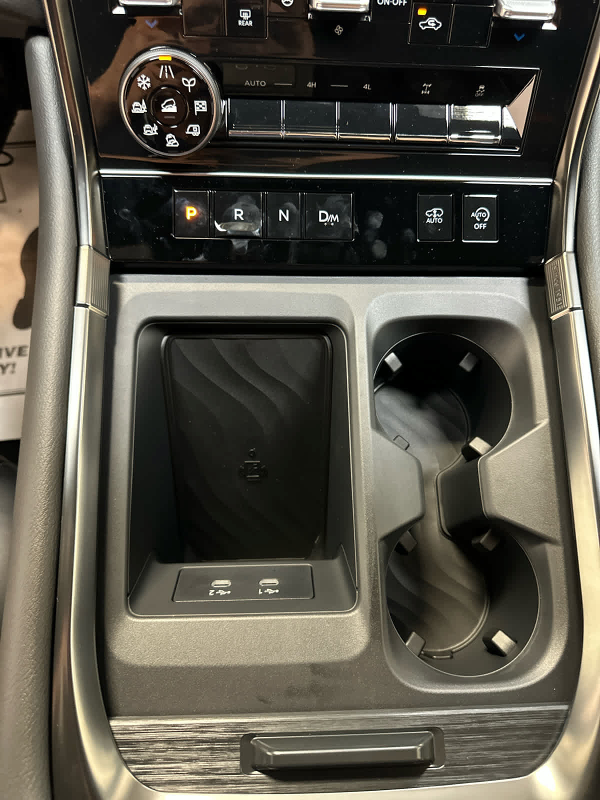 New 2025 Nissan Armada PRO-4X AWD/4WD image 17