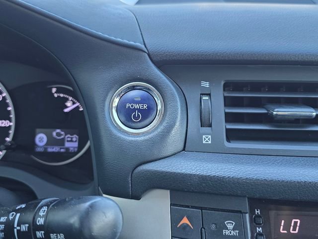 Used 2017 Lexus CT 200h w/ Seat Comfort Package image 24