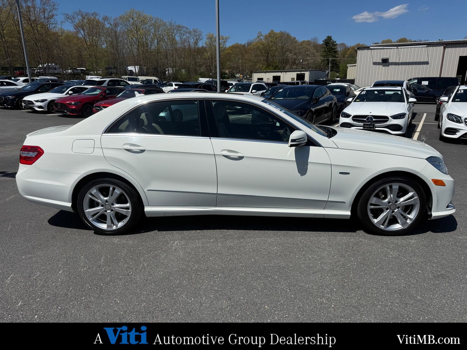 Used 2012 Mercedes-Benz E 350 4MATIC Sedan image 9