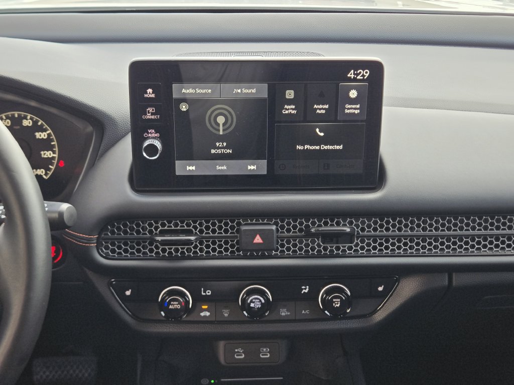 Certified 2027 Honda HR-V Sport image 19
