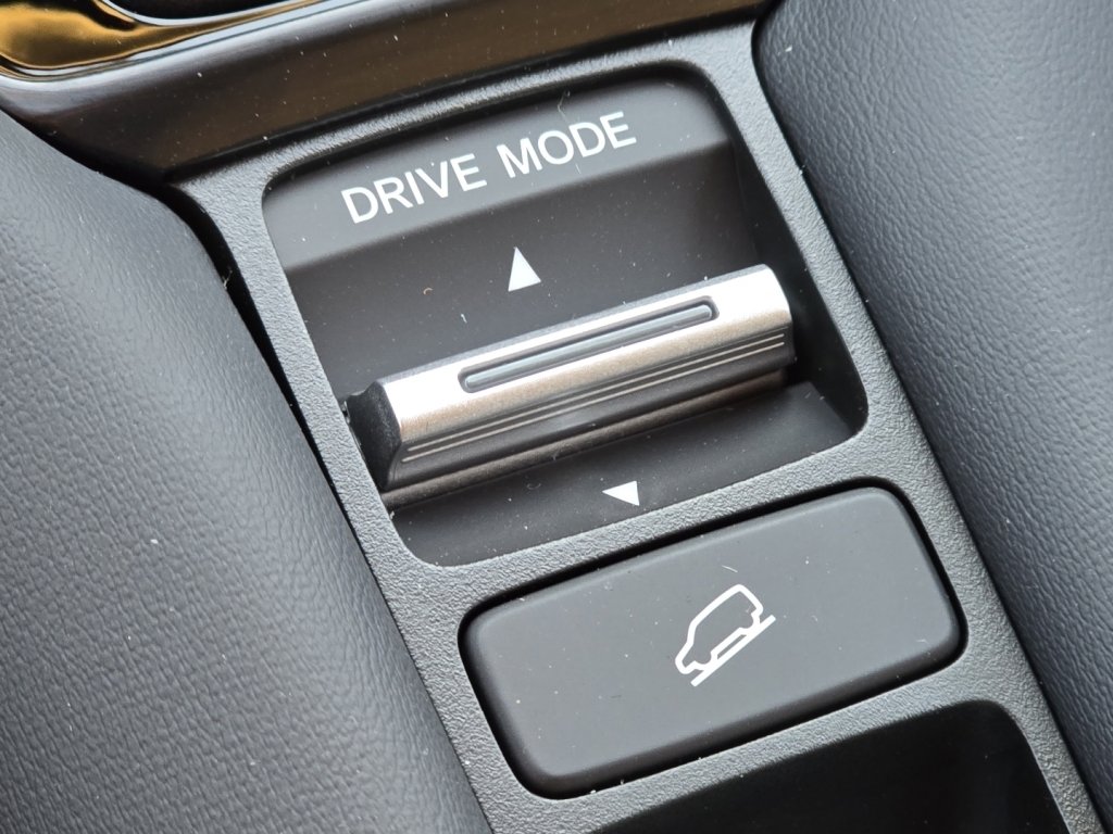 New 2026 Honda HR-V LX image 7