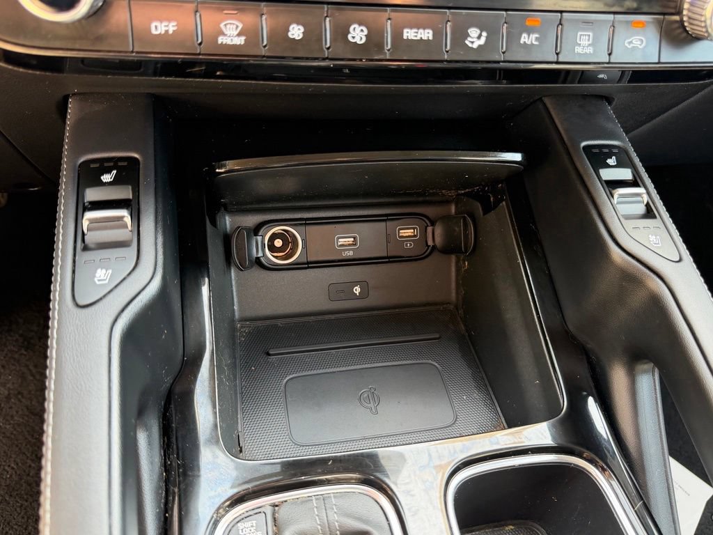 Used 2022 Kia Telluride EX w/ EX Premium Package AWD/4WD image 29