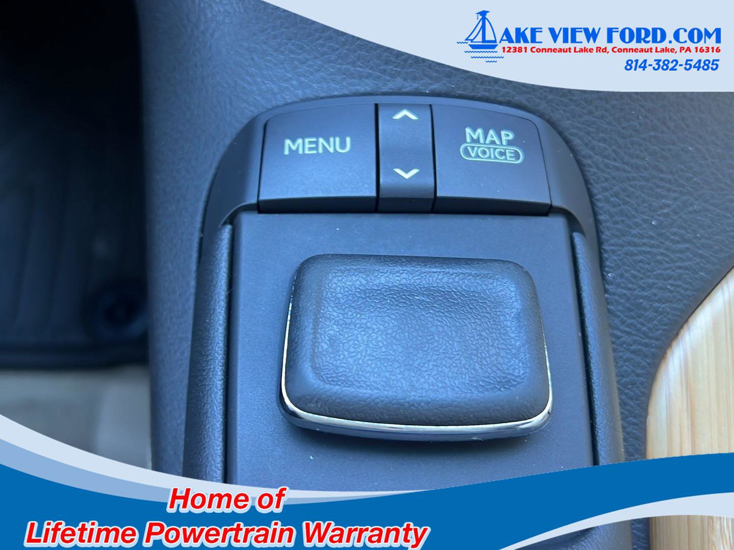 Used 2015 Lexus RX 450h AWD image 29