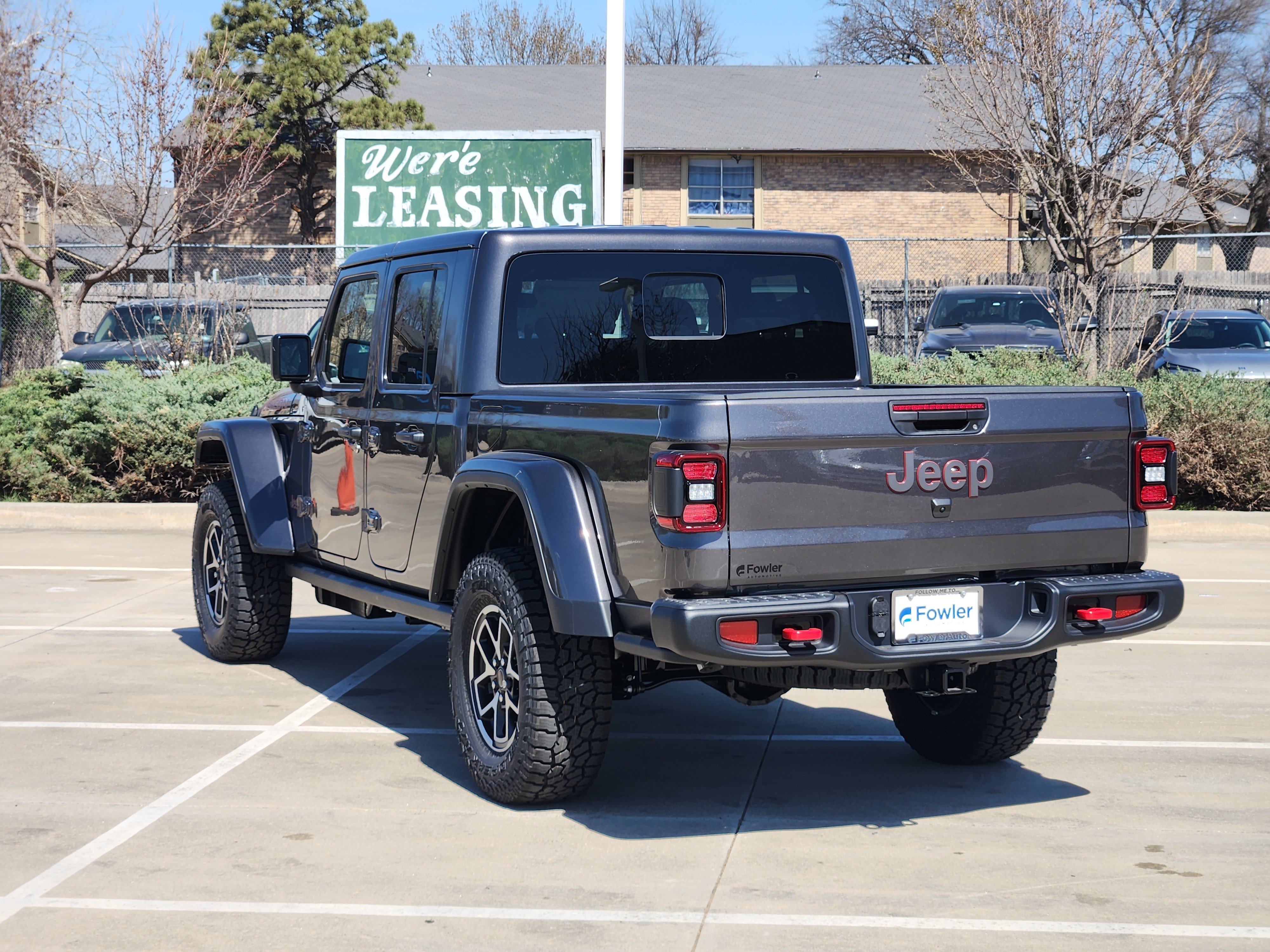 New 2026 Jeep Gladiator Rubicon w/ Steel Power Dome Hood Package AWD/4WD image 4