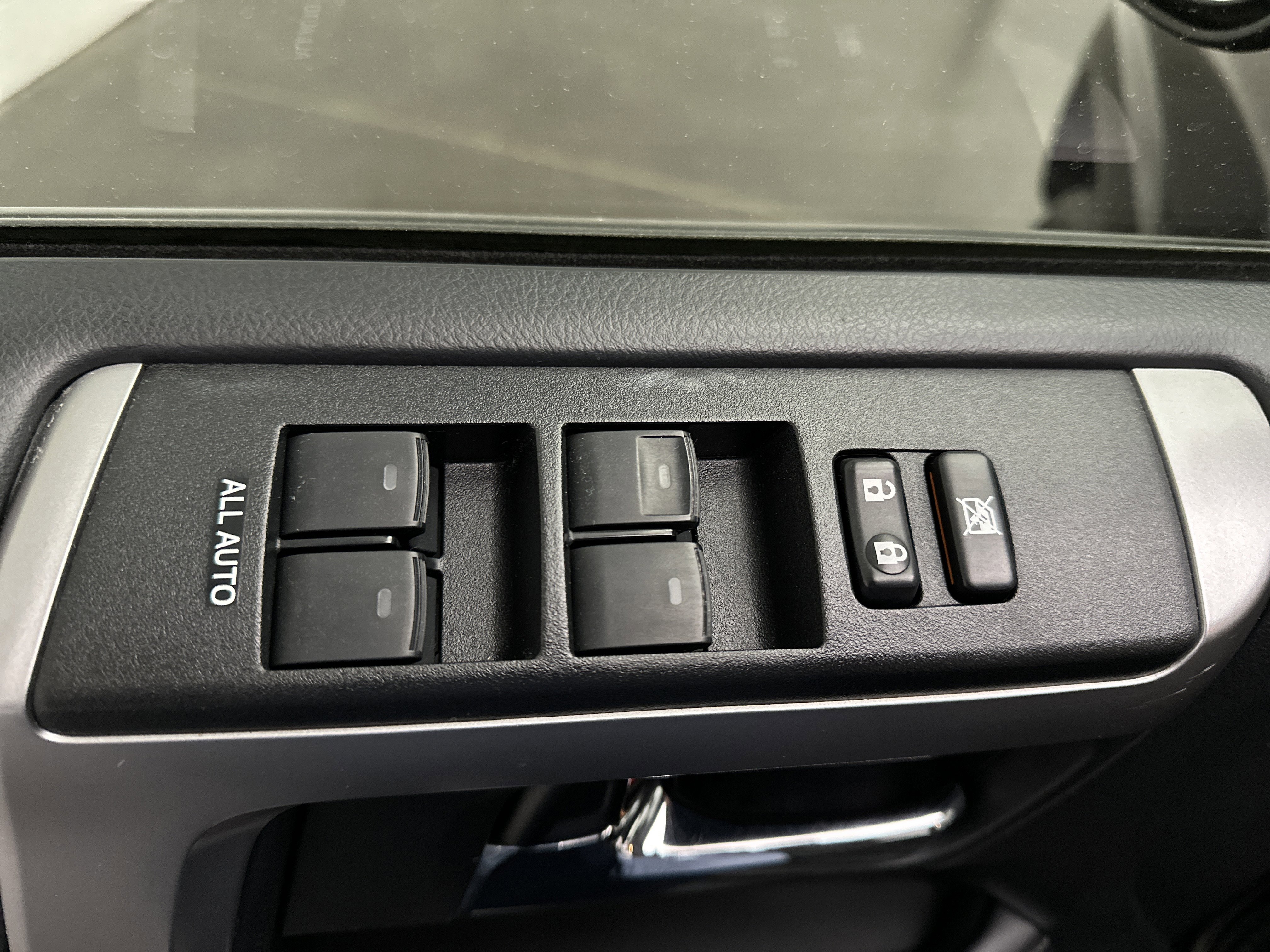 Used 2022 Toyota 4Runner SR5 Premium w/ TRD Black Wheel Package (TMS) image 20