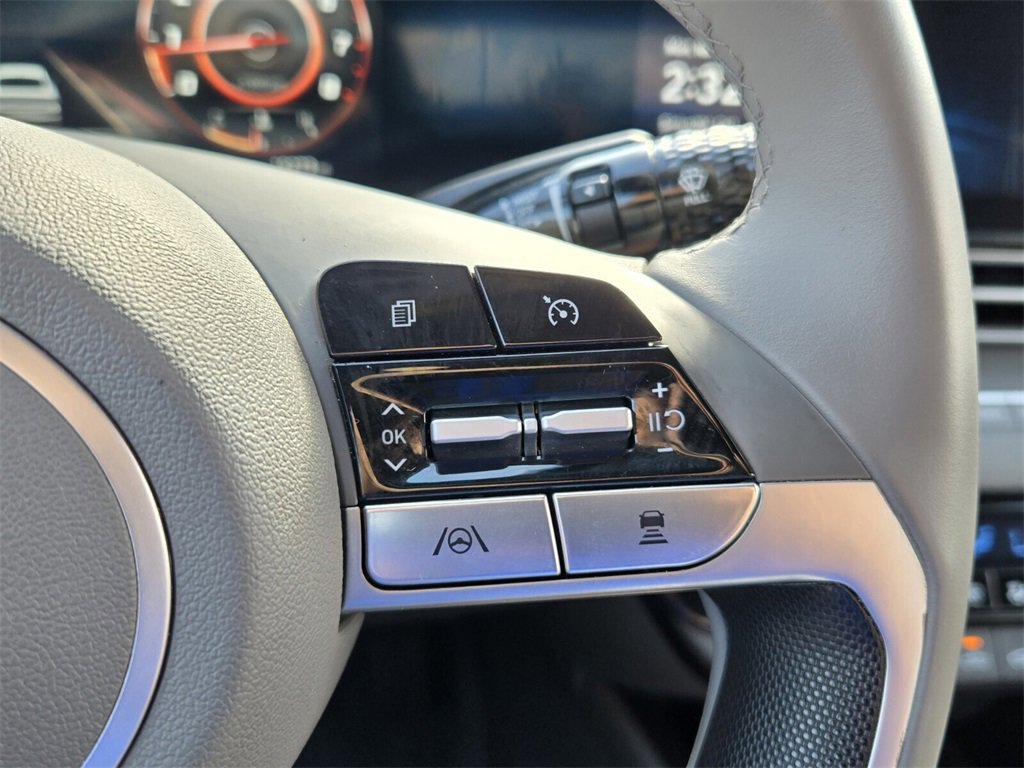 Certified 2023 Hyundai Elantra SEL w/ Convenience Package image 24