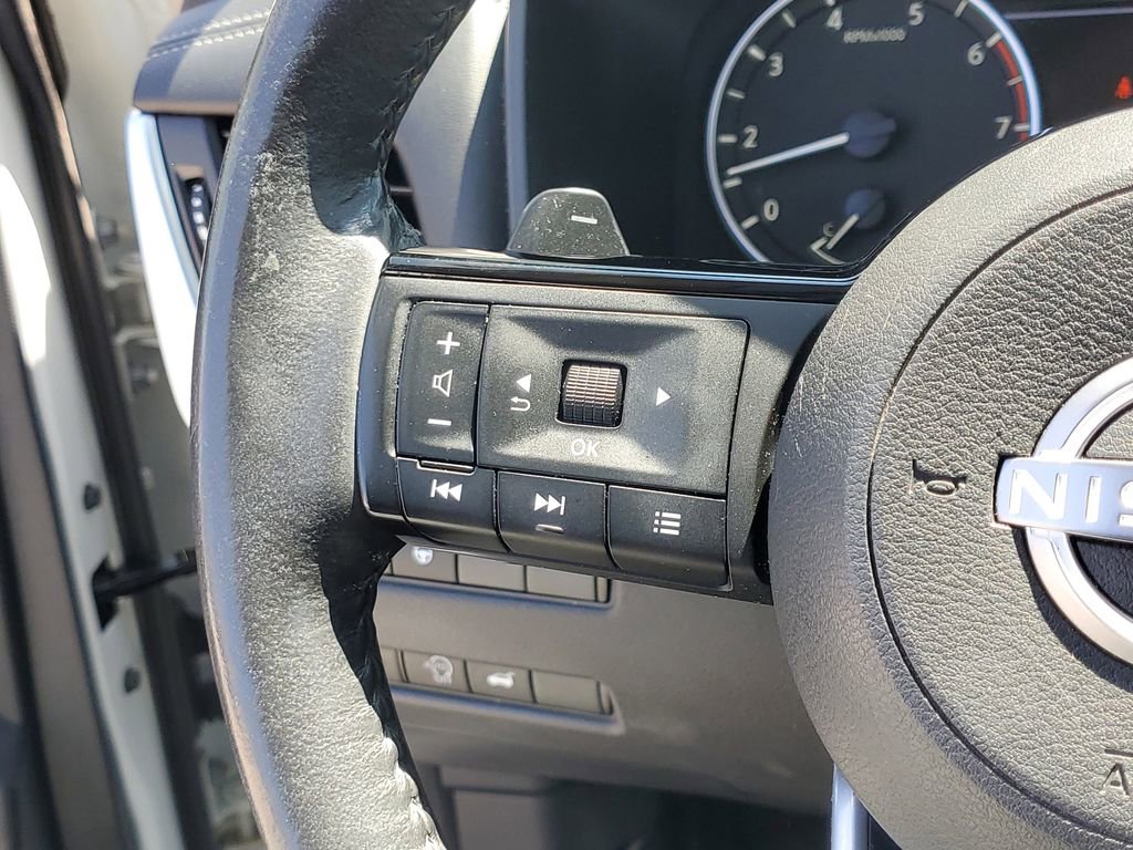 Used 2023 Nissan Rogue SV w/ SV Premium B Package AWD/4WD image 25