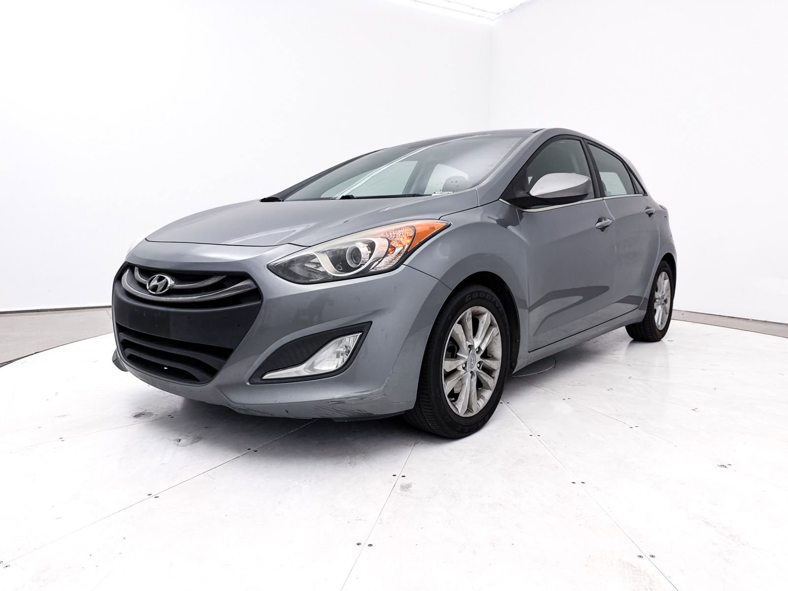Used 2013 Hyundai Elantra GT image 7