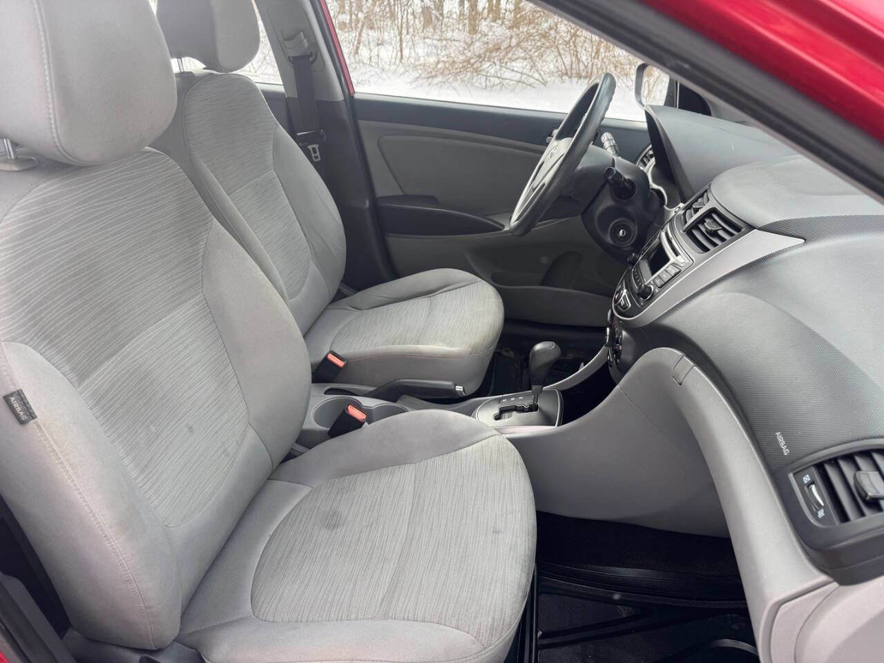 Used 2015 Hyundai Accent GLS image 10