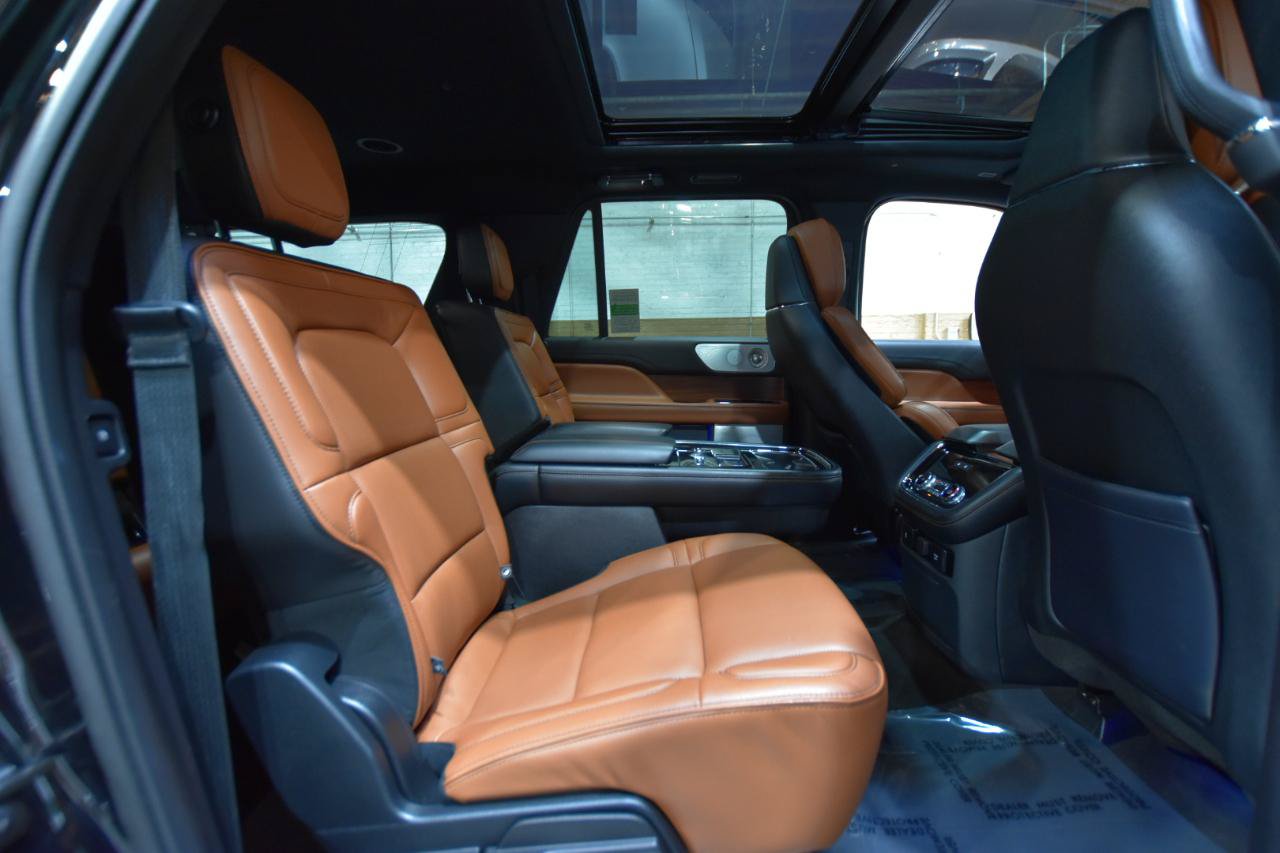 Used 2018 Lincoln Navigator L Reserve w/ Technology Package AWD/4WD image 46