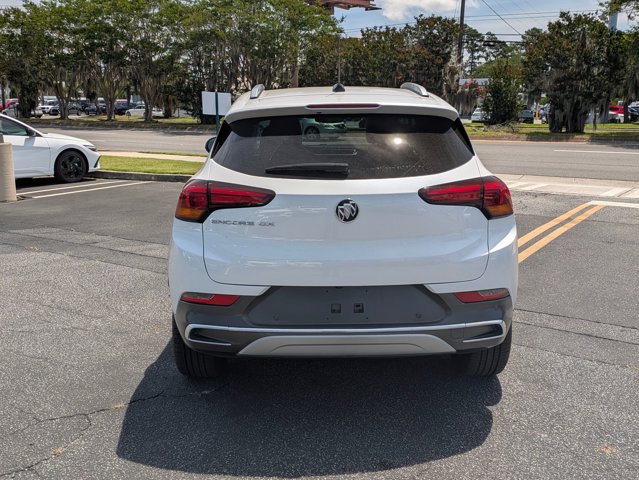 Used 2022 Buick Encore GX Essence w/ Advanced Technology Package FWD image 6