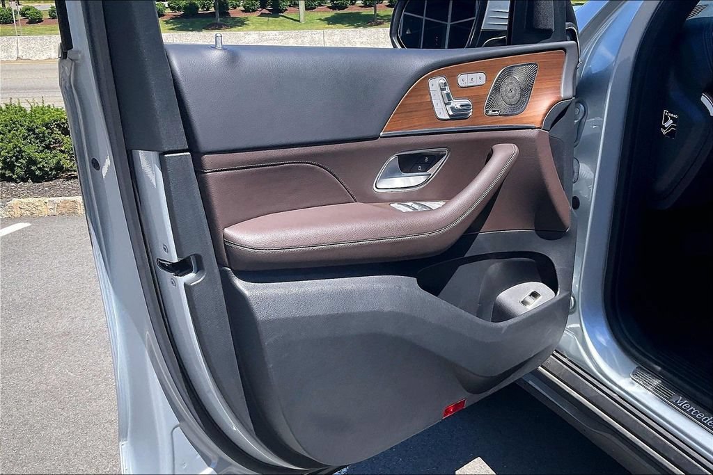 Certified 2023 Mercedes-Benz GLS 450 4MATIC image 13