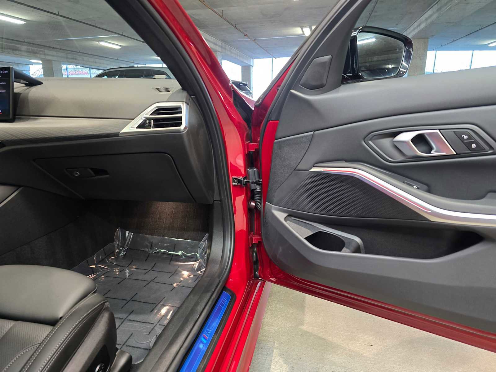 Used 2025 BMW 330i xDrive 330i xDrive w/ M Sport Package image 29