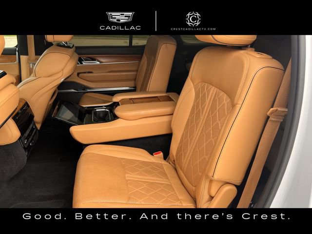 Used 2023 Jeep Grand Wagoneer Series III AWD/4WD image 25
