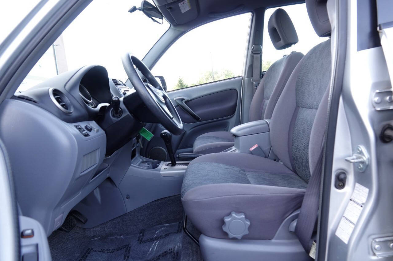 Used 2003 Toyota RAV4 4WD image 63