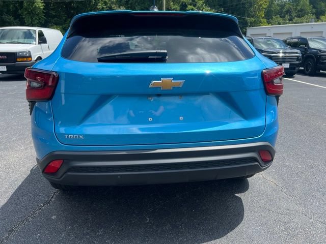 New 2026 Chevrolet Trax LS FWD image 18