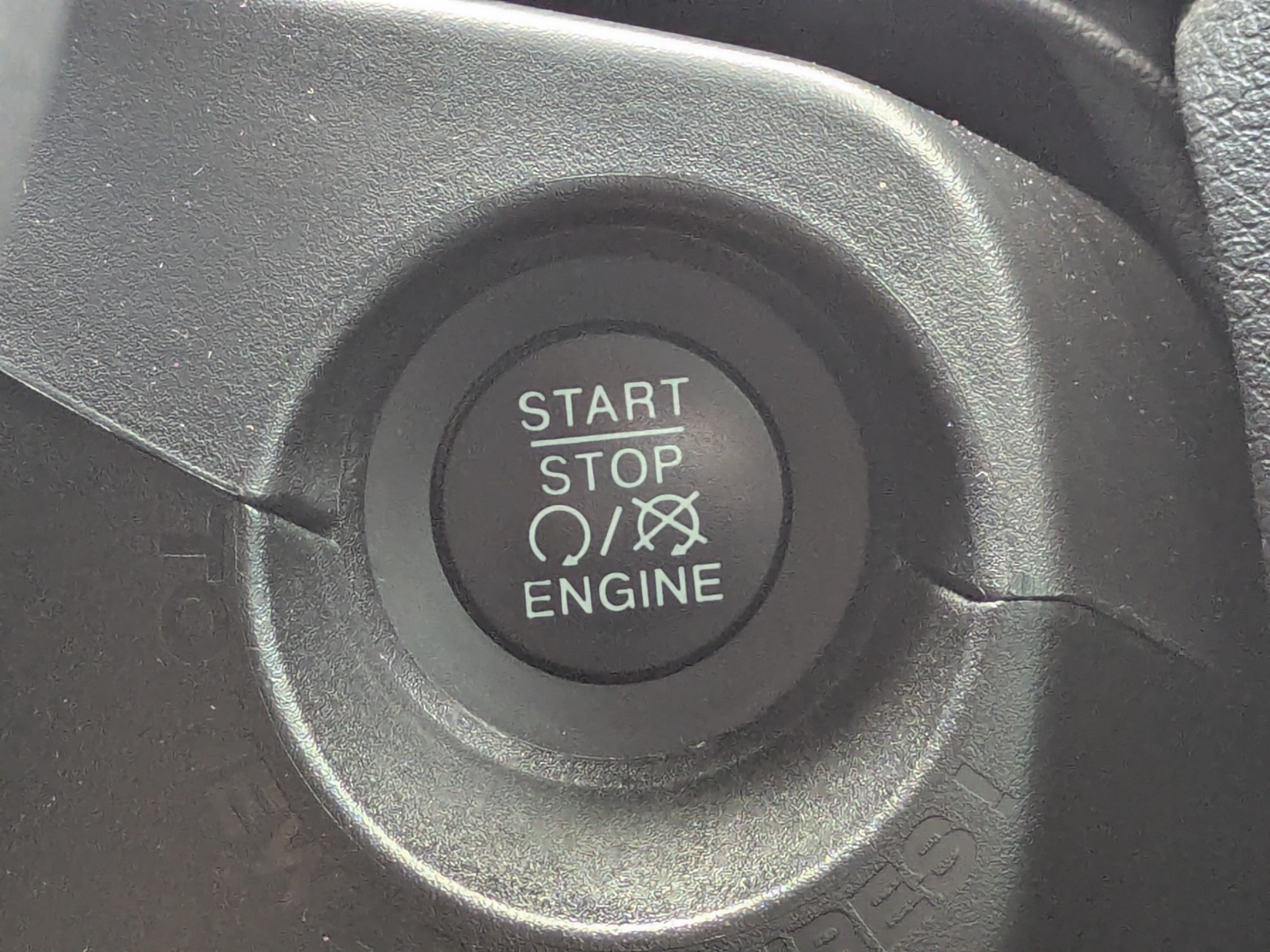 Used 2022 Jeep Renegade Latitude AWD/4WD image 31