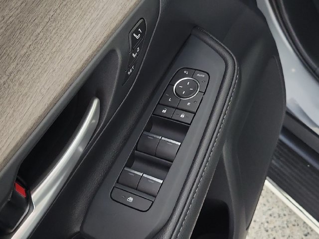 Certified 2026 Toyota Grand Highlander AWD image 24