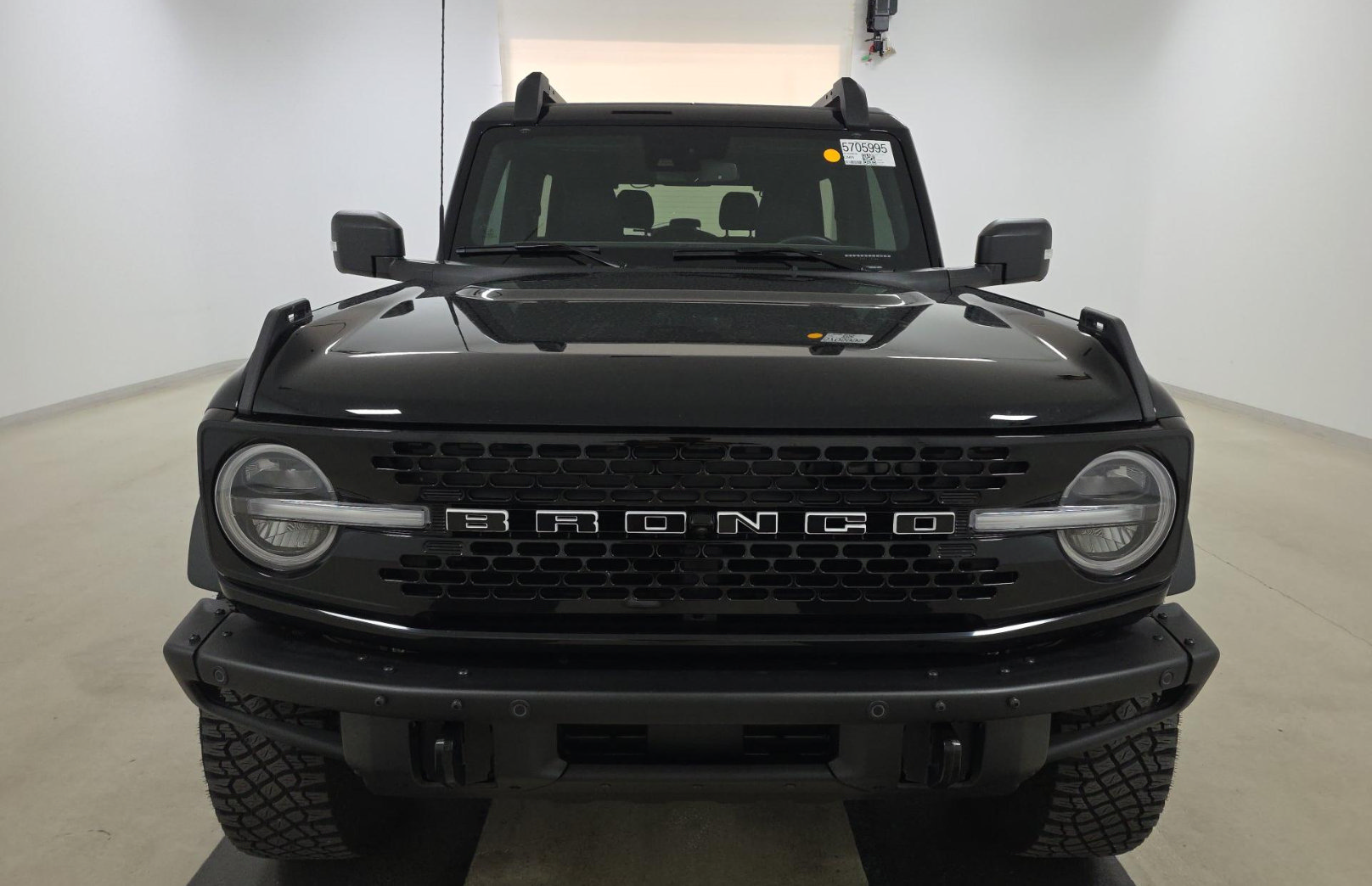 Used 2022 Ford Bronco Wildtrak AWD/4WD image 2