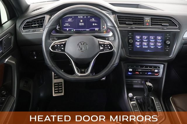 Used 2022 Volkswagen Tiguan SEL R-Line AWD/4WD image 19