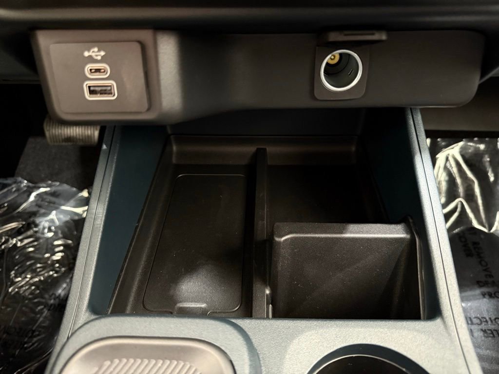 New 2025 Ford Maverick XL w/ Equipment Group 102A image 36