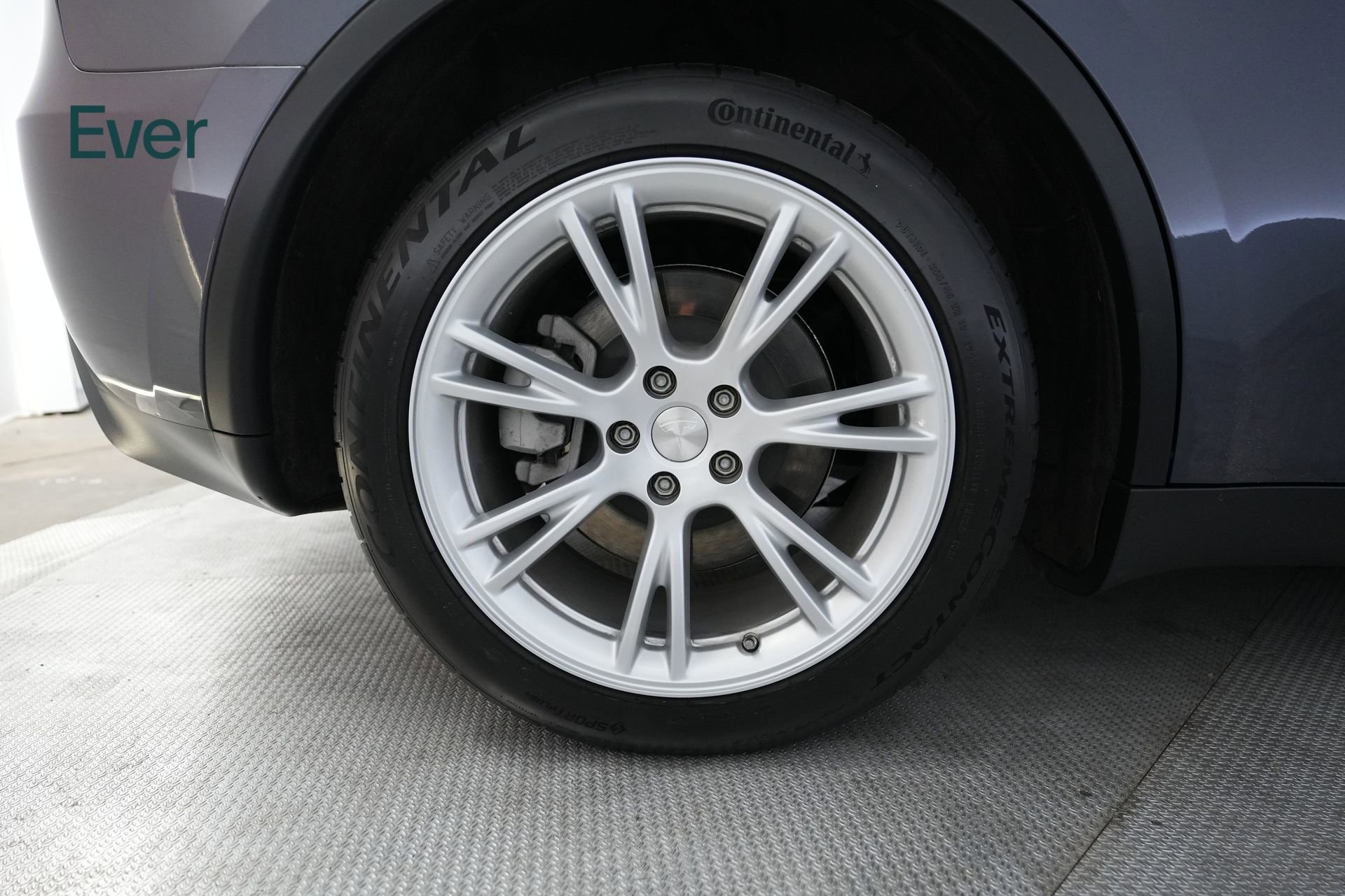 Used 2023 Tesla Model Y Long Range AWD/4WD image 22