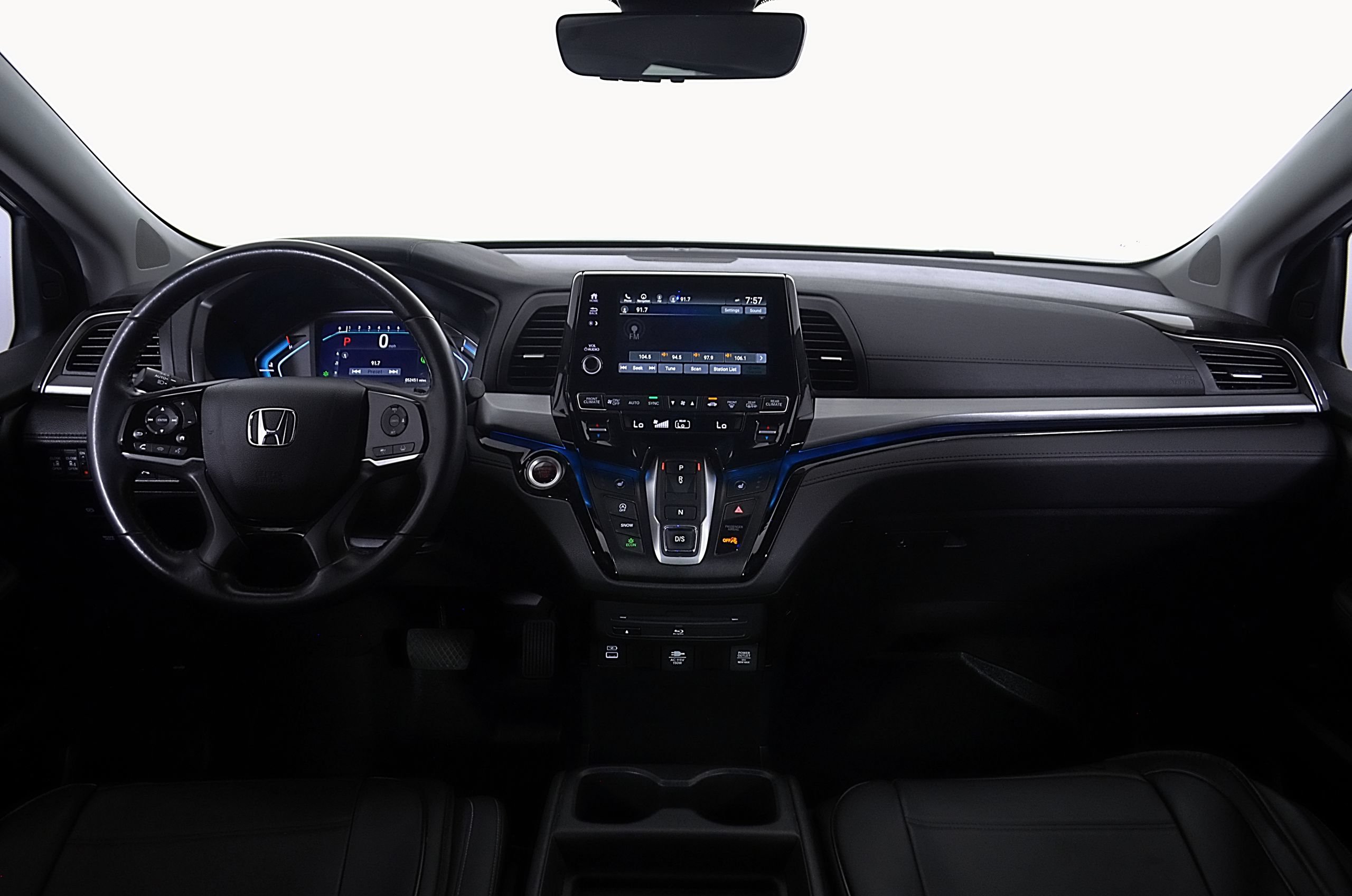 Used 2024 Honda Odyssey Touring image 25