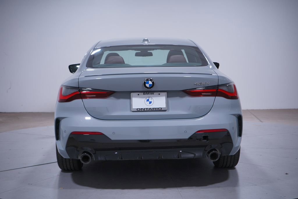 Used 2026 BMW 430i Coupe w/ M Sport Package image 5