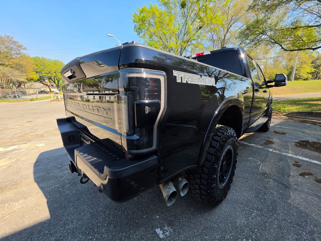 Certified 2022 Ford F250 Lariat w/ Tremor Off-Road Package image 43