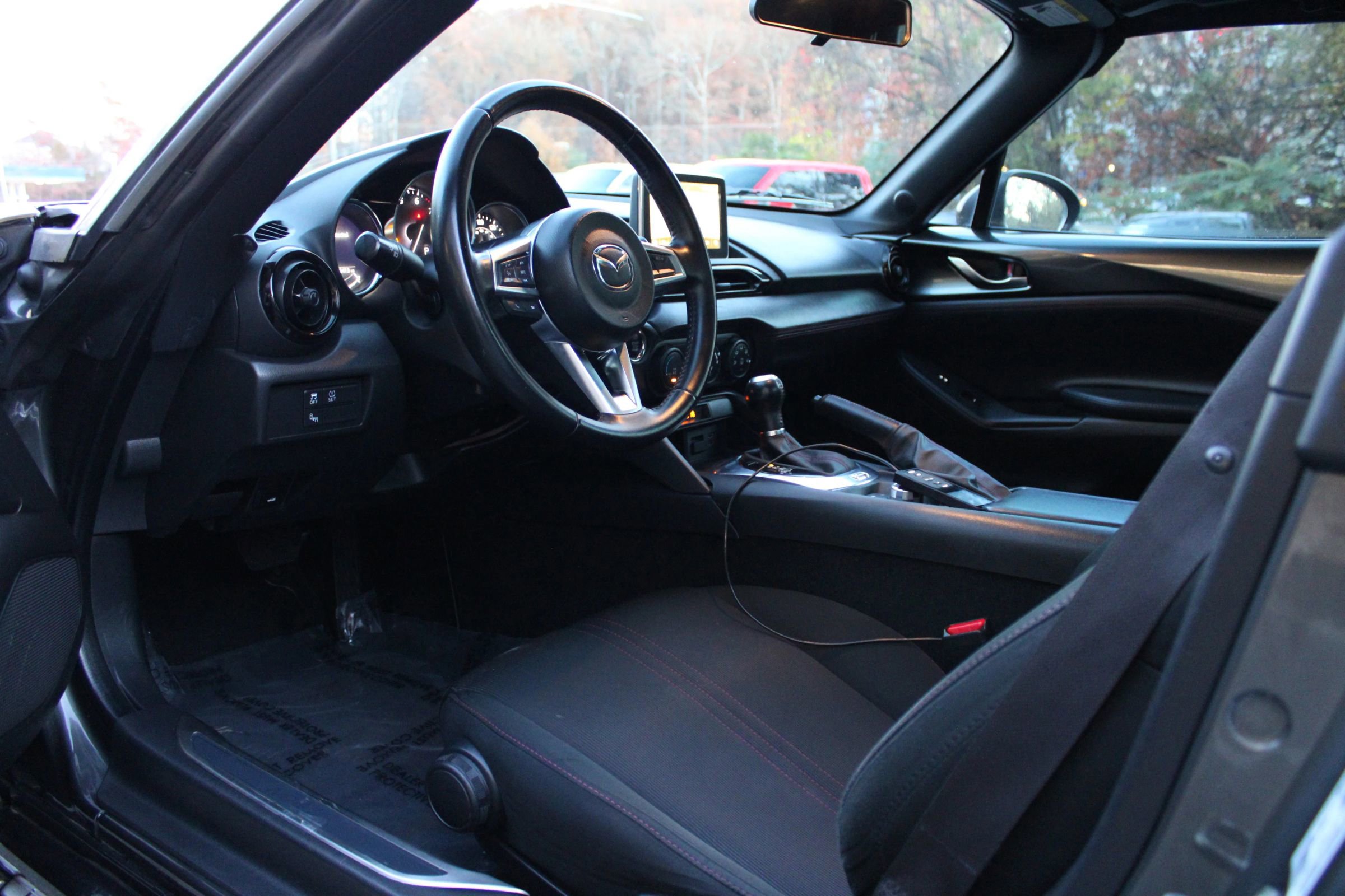 Used 2017 MAZDA MX-5 Miata RF Club image 14