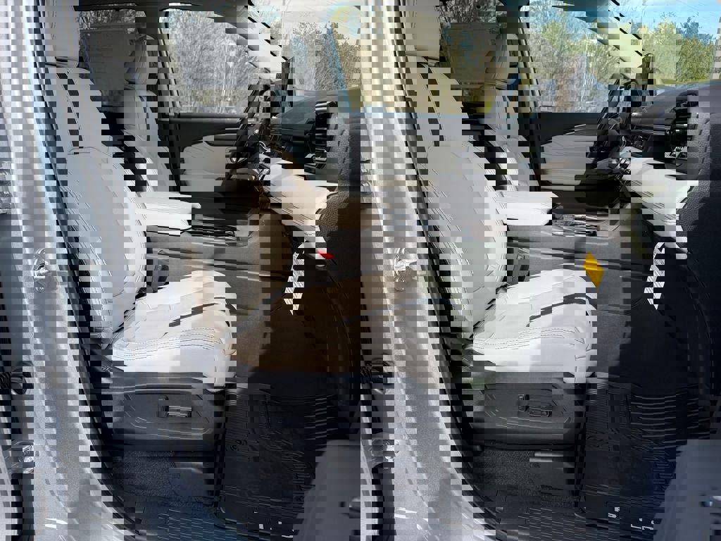 New 2026 Honda Pilot Touring image 22