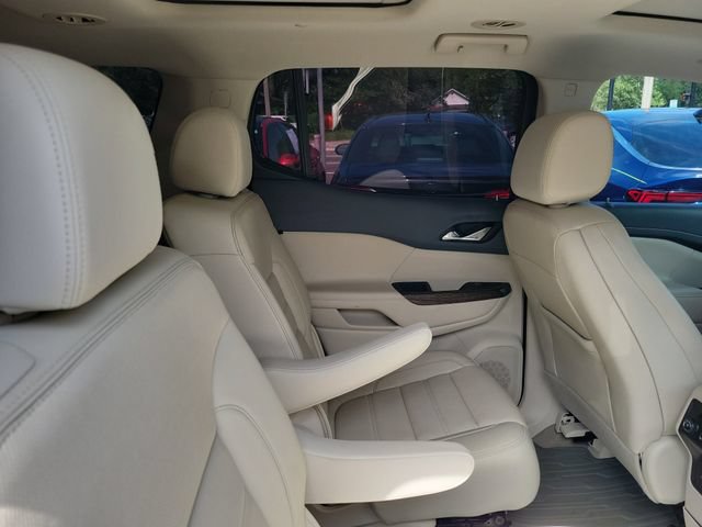 Used 2023 GMC Acadia Denali w/ Trailering Package FWD image 33